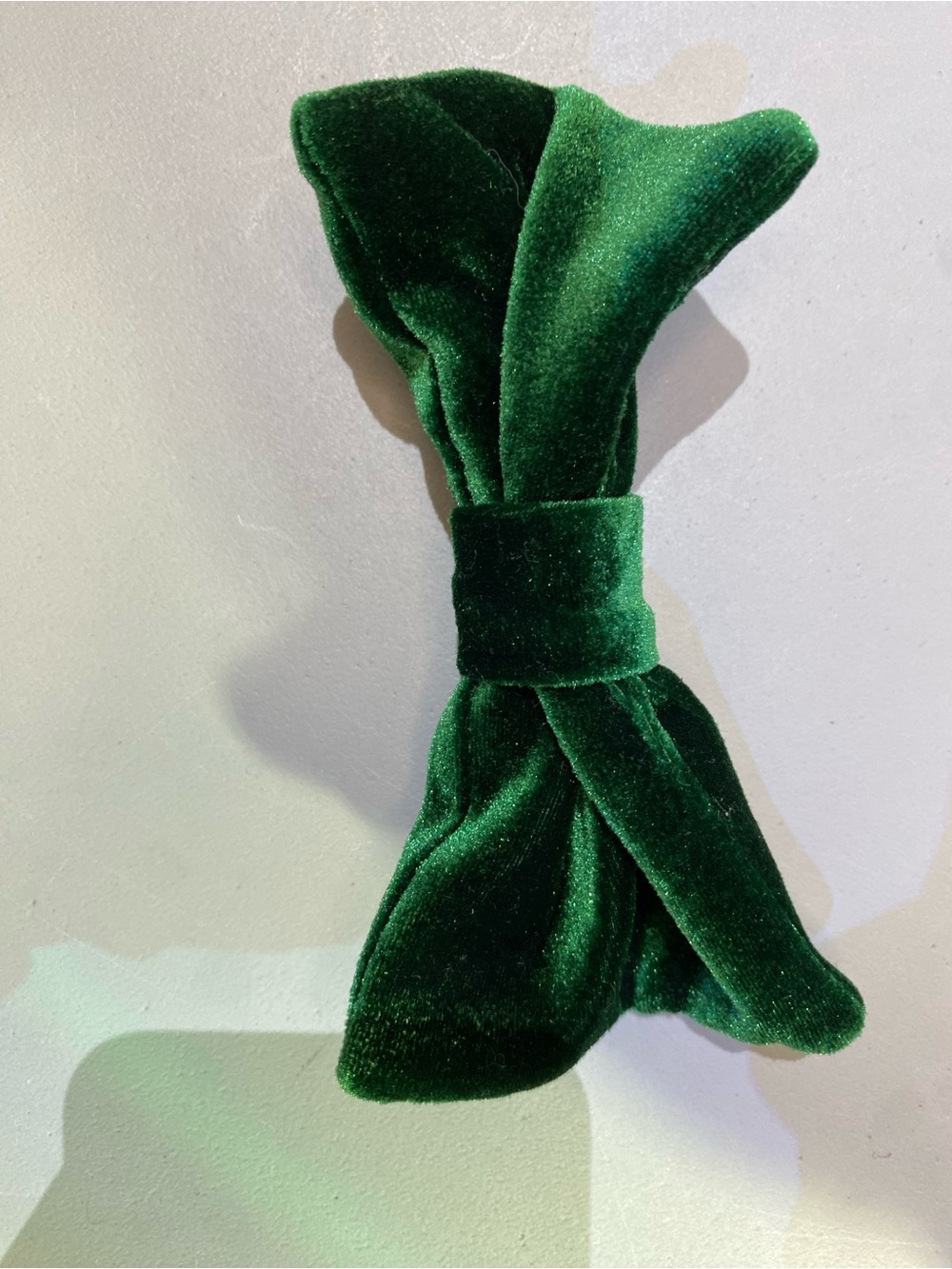 Emerald Green Velvet Bow Hair Clip Made in France Unisex - Picture 9 of 9